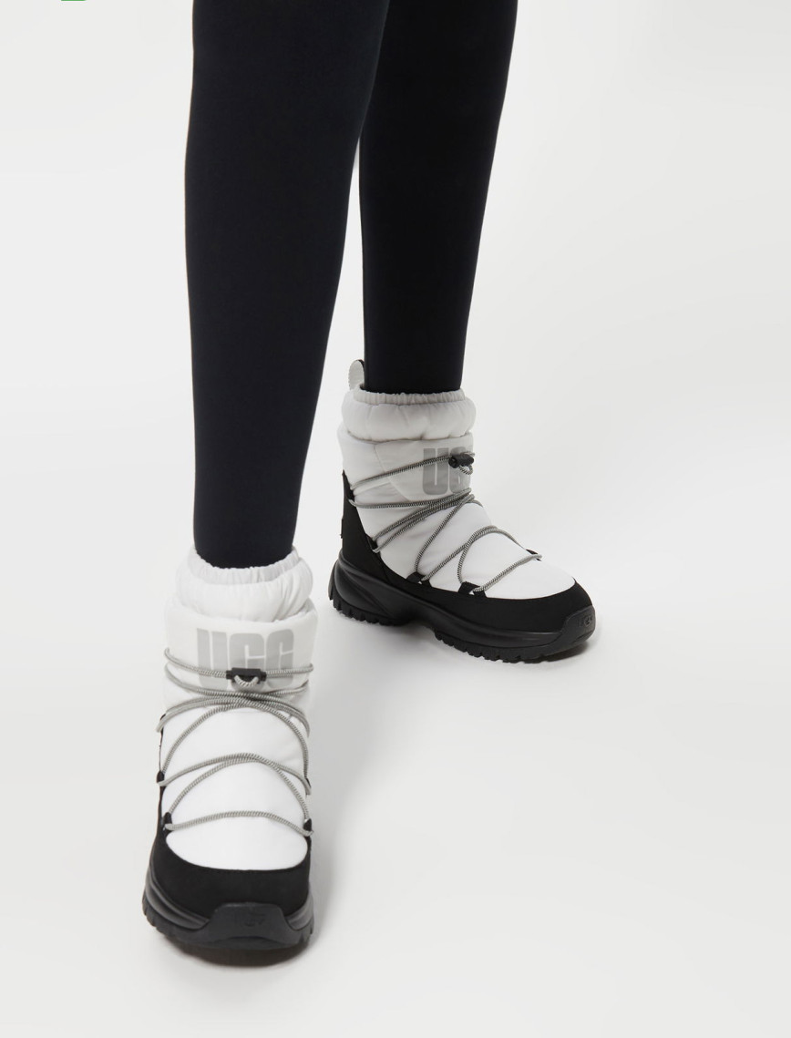 UGG Yose Puffer Mid Kadın Beyaz Bot UGG Yose Puffer Mid Kadın Beyaz Bot