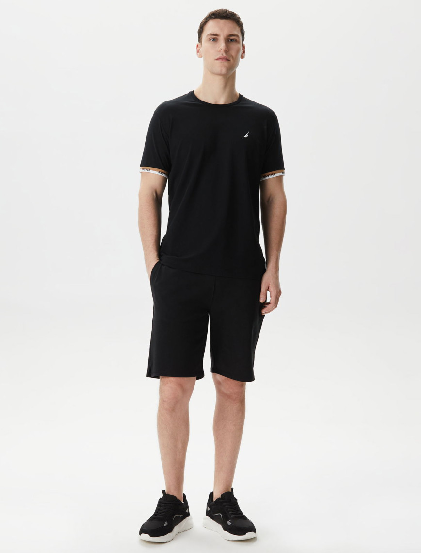 Nautica Erkek Siyah Standart Fit T-Shirt Nautica Erkek Siyah Standart Fit T-Shirt