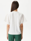 Lacoste Loose Fit Kadın Beyaz T-Shirt Lacoste Loose Fit Kadın Beyaz T-Shirt