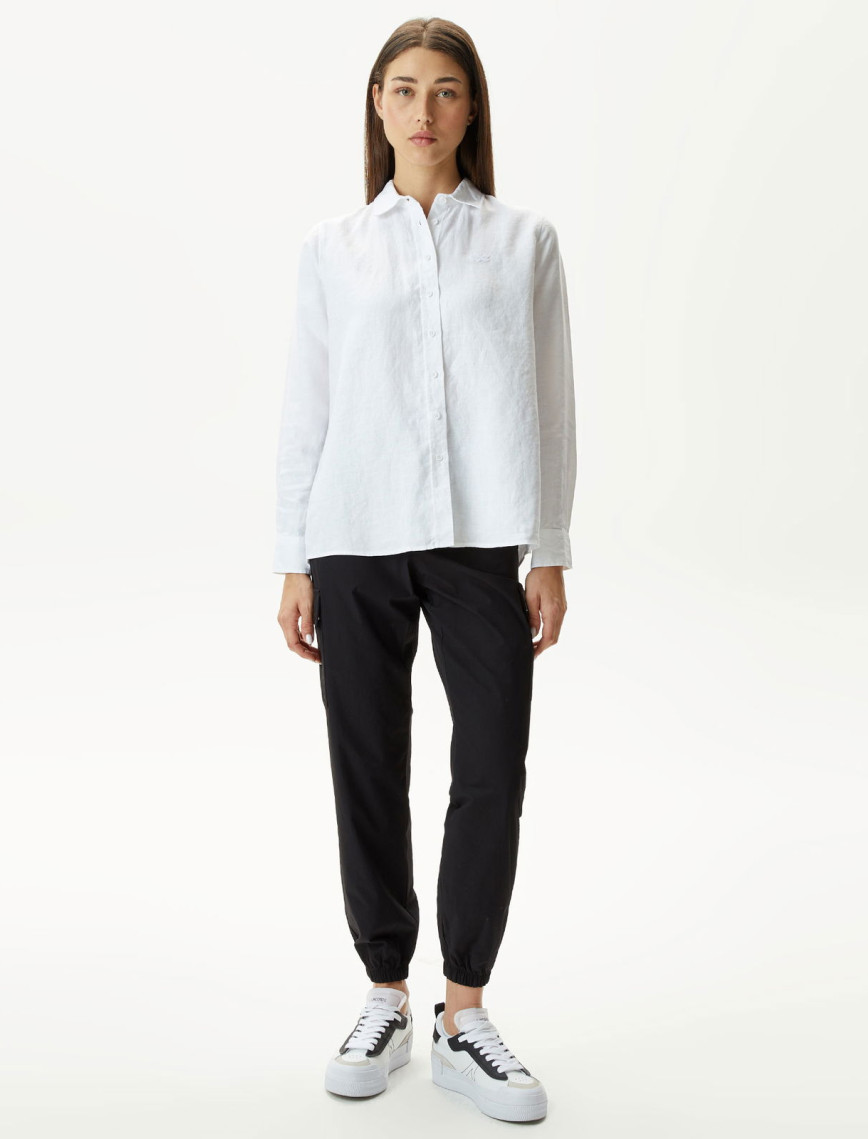 Lacoste Kadın Relaxed Fit Beyaz Gömlek Lacoste Kadın Relaxed Fit Beyaz Gömlek