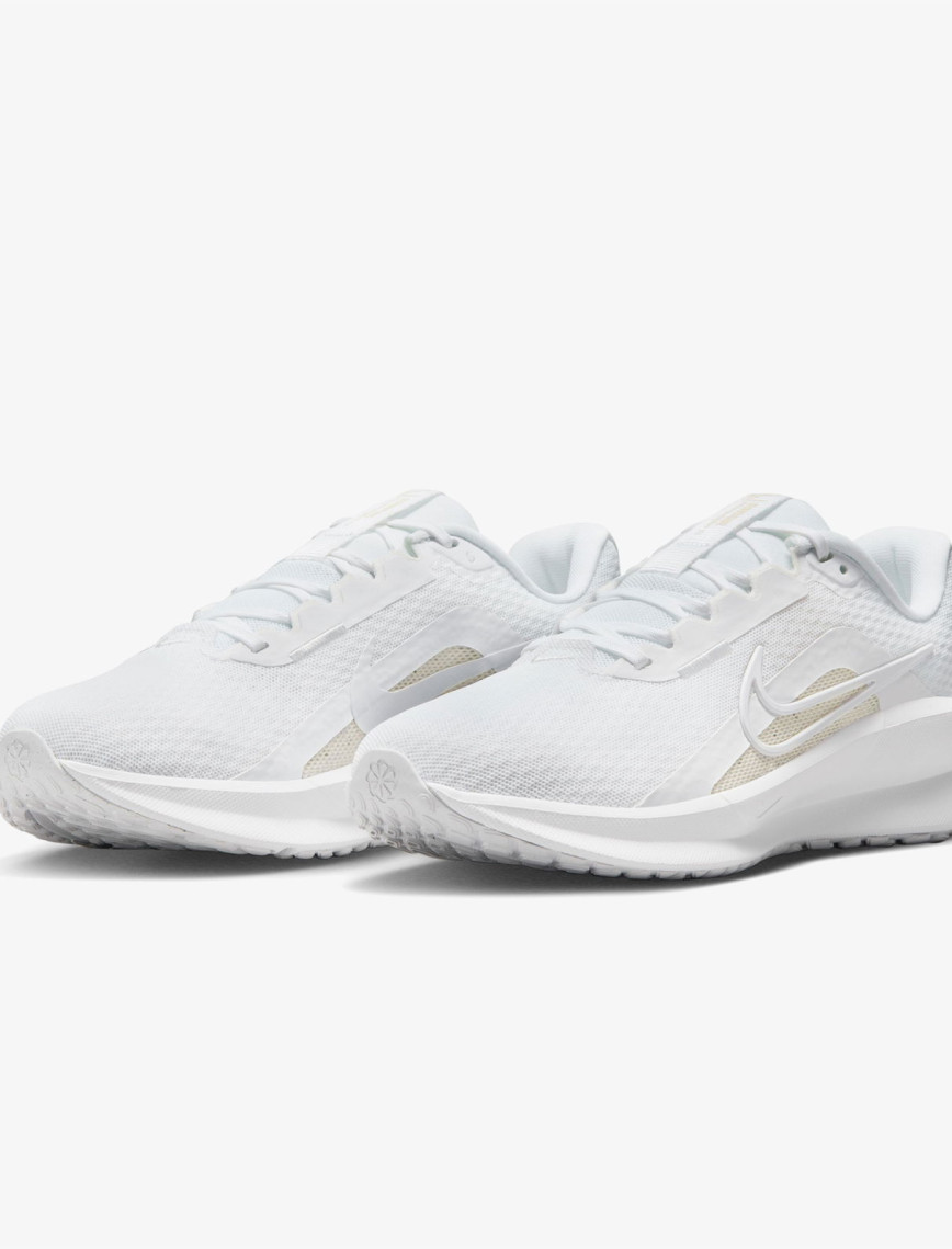 Nıke W Nike Downshifter 13 Kadın Beyaz Sneakers Nıke W Nike Downshifter 13 Kadın Beyaz Sneakers