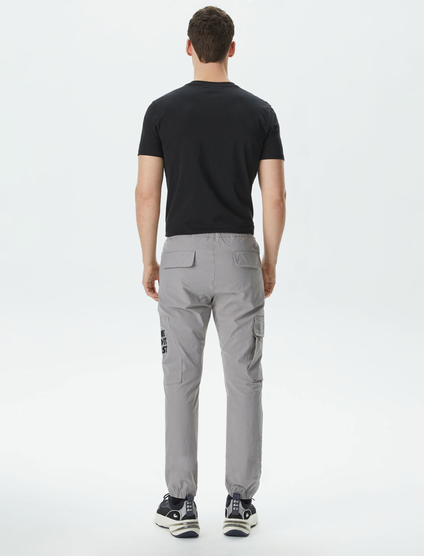 Lacoste Erkek Relaxed Fit Gri Pantolon Lacoste Erkek Relaxed Fit Gri Pantolon