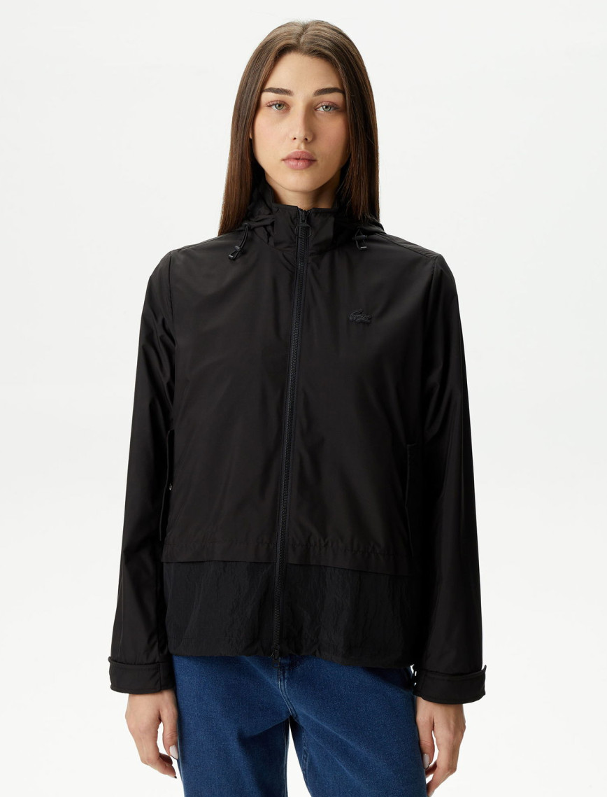 Lacoste Kadın Kapüşonlu Siyah Mont