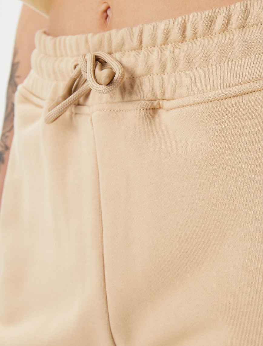 UNITED4 Classic Kadın Krem Eşofman Altı UNITED4 Classic Kadın Krem Eşofman Altı