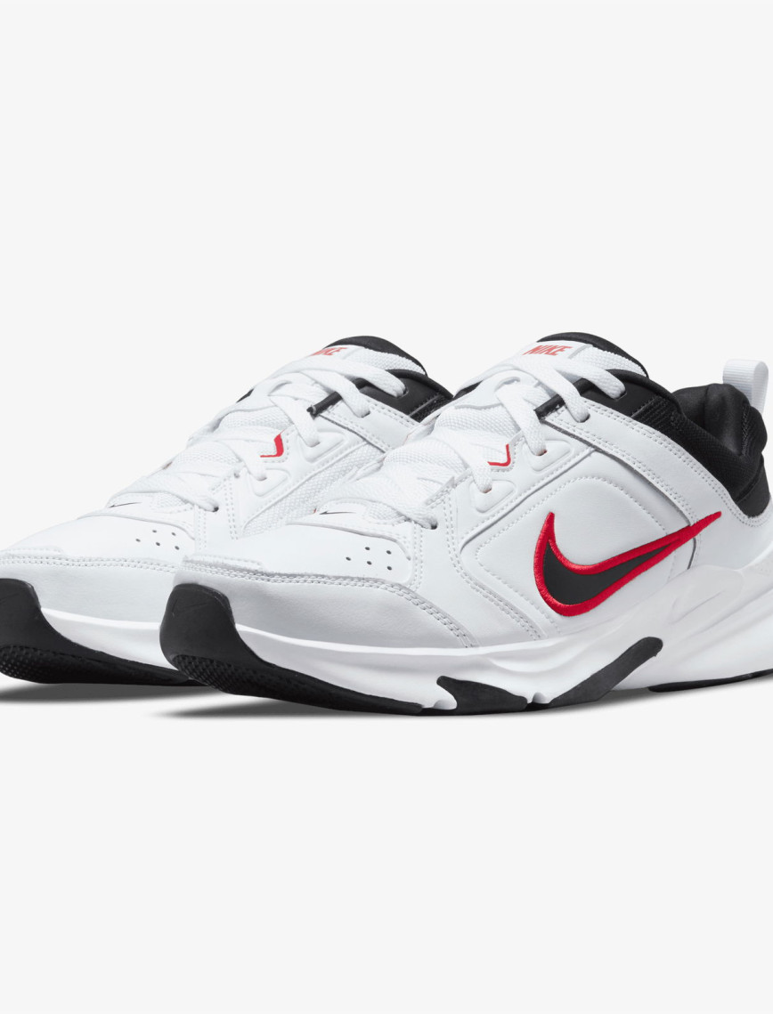 Nike Defy All Day Unisex Beyaz Spor Ayakkabı