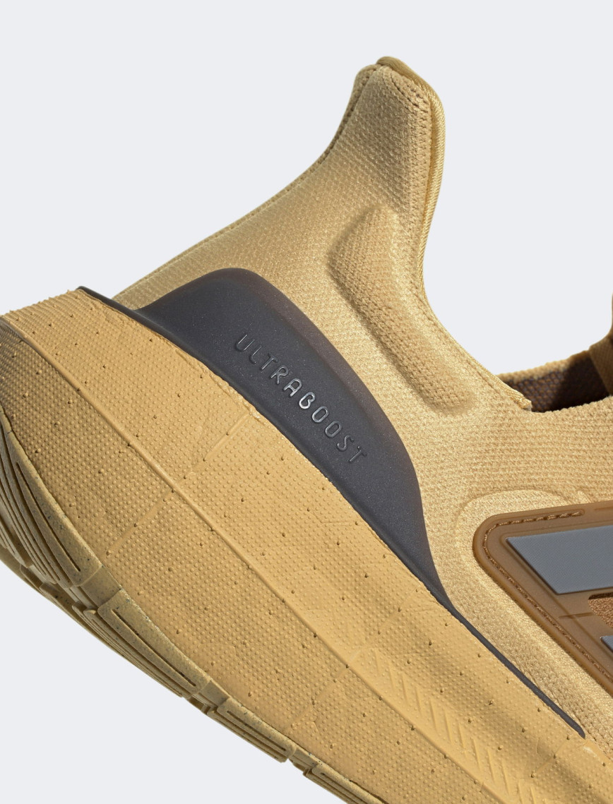 adidas Ultraboost Light Unisex Kahverengi Koşu Ayakkabısı adidas Ultraboost Light Unisex Kahverengi Koşu Ayakkabısı