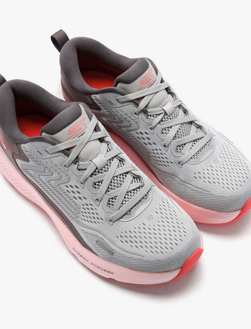 Skechers Go Run Max Road 6 Erkek Gri Koşu Ayakkabısı Skechers Go Run Max Road 6 Erkek Gri Koşu Ayakkabısı