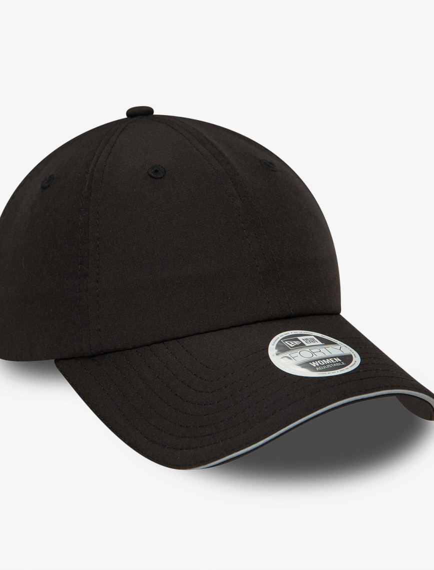 New Era Open Back Unisex Siyah Şapka New Era Open Back Unisex Siyah Şapka