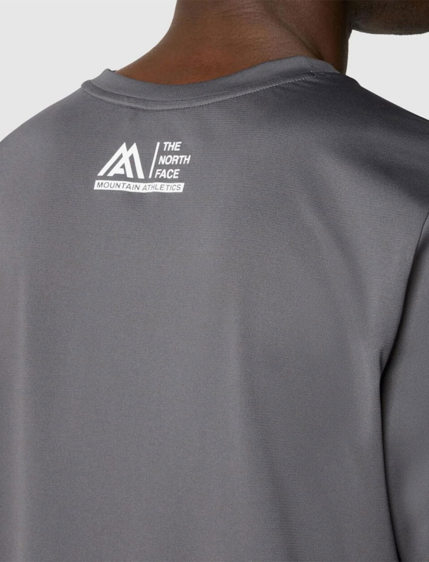 The North Face Erkek Mountain Athletics Gri Günlük T-Shirt The North Face Erkek Mountain Athletics Gri Günlük T-Shirt