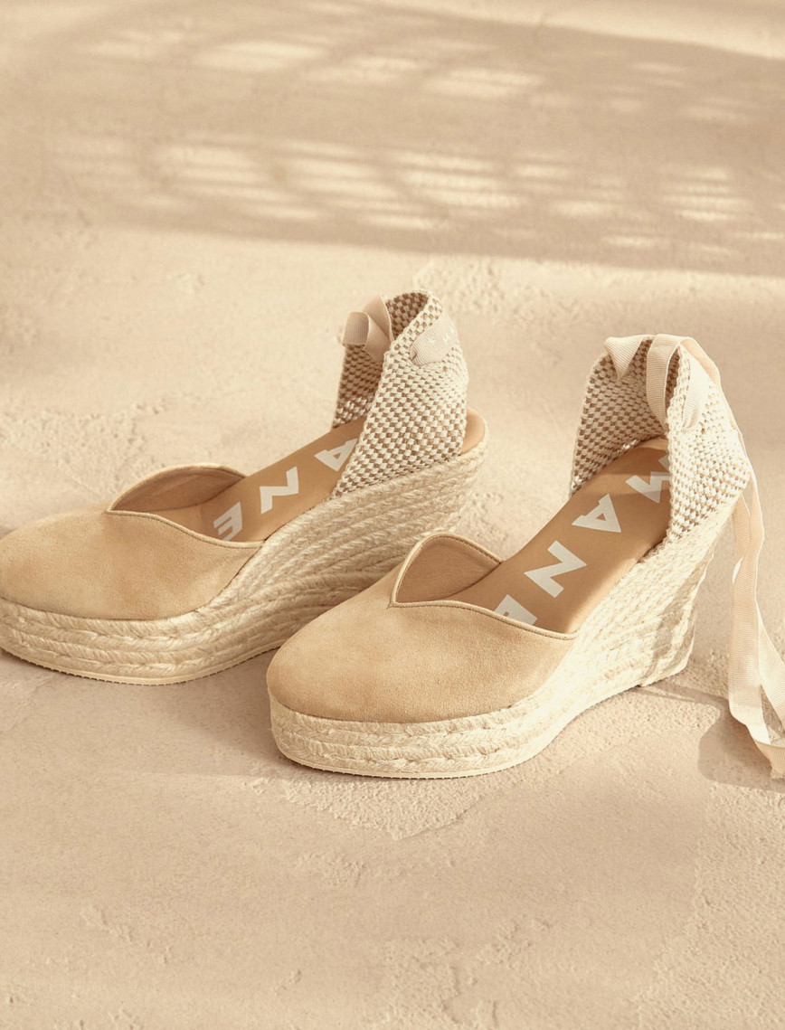 Manebi Hamptons Heart-Shaped Wedge Kadın Bej Dolgu Topuk Ayakkabı Manebi Hamptons Heart-Shaped Wedge Kadın Bej Dolgu Topuk Ayakkabı