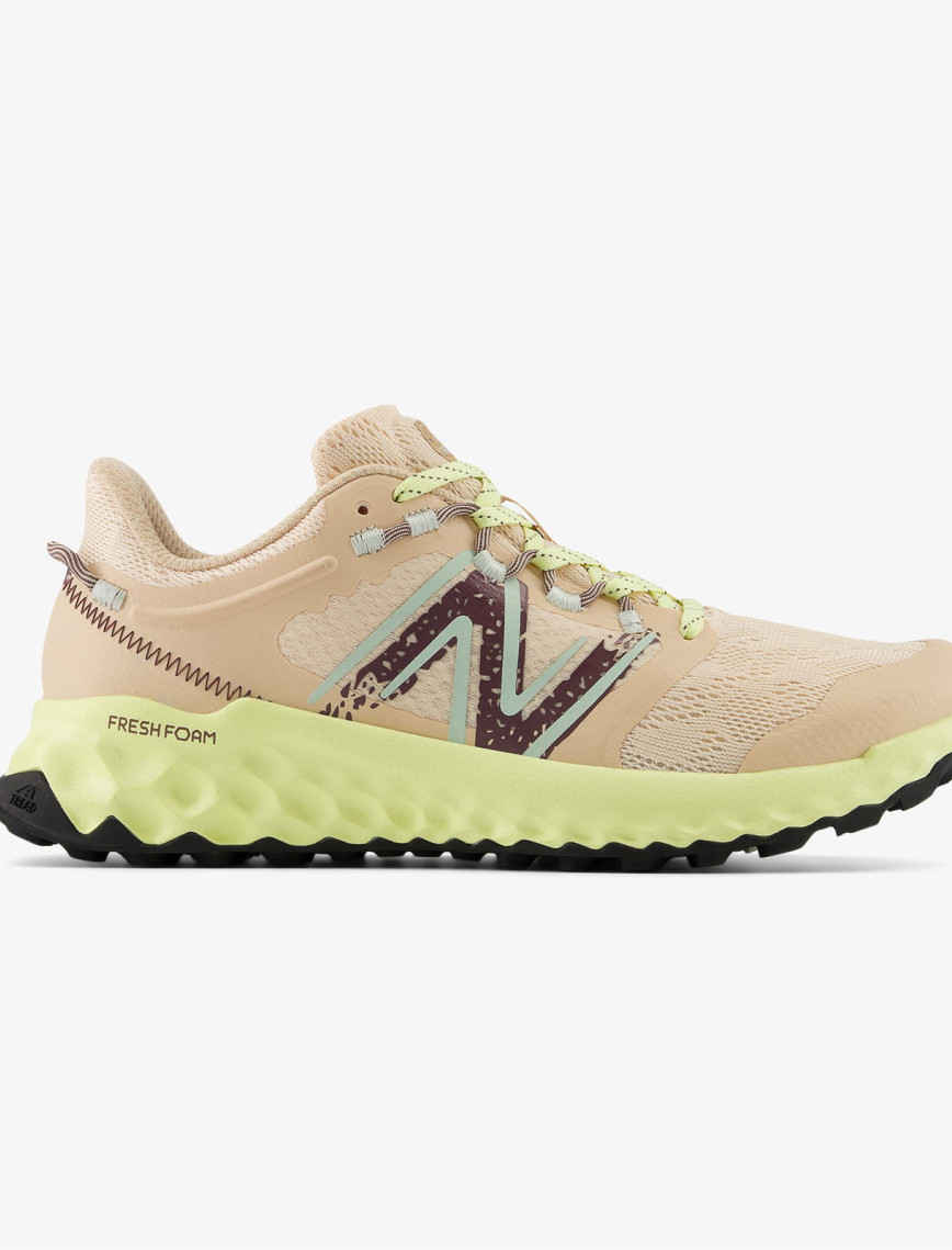 New Balance FreshFoam Garoe Kadın Krem Koşu Ayakkabısı New Balance FreshFoam Garoe Kadın Krem Koşu Ayakkabısı