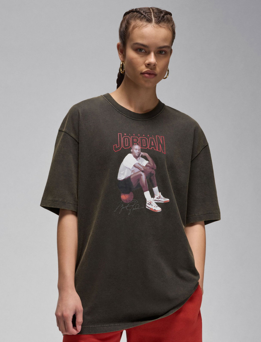 Jordan Kadın Siyah Kısa Kollu T-Shirt Jordan Kadın Siyah Kısa Kollu T-Shirt