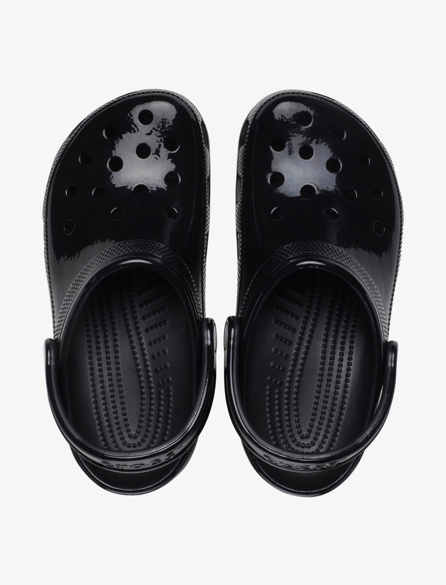 Crocs Classic High Shine Kadın Siyah Terlik Crocs Classic High Shine Kadın Siyah Terlik