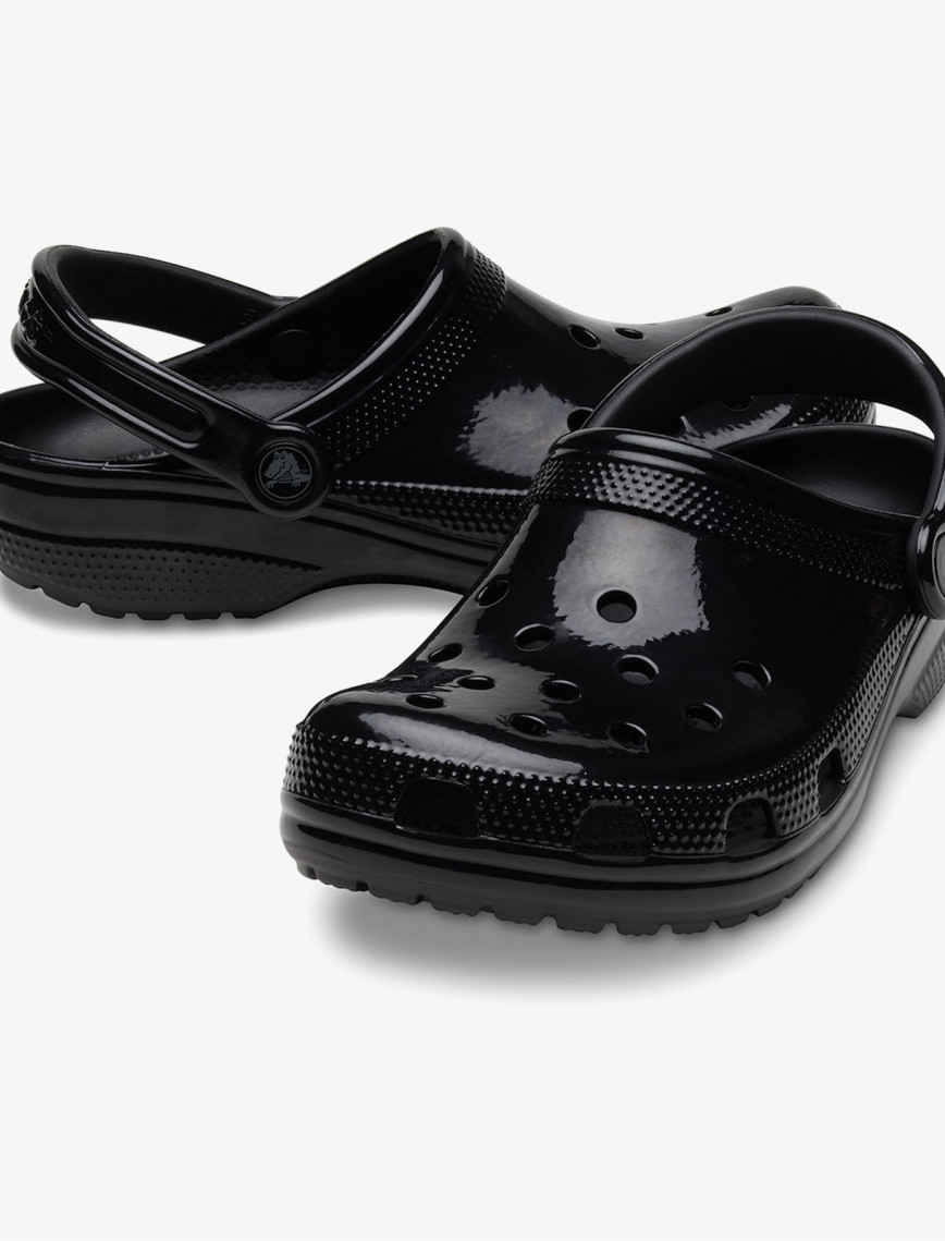 Crocs Classic High Shine Kadın Siyah Terlik Crocs Classic High Shine Kadın Siyah Terlik