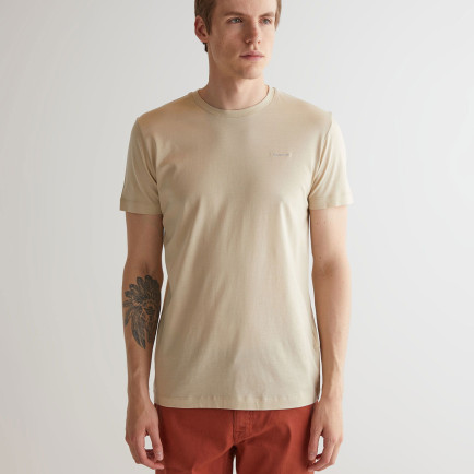 GANT Erkek Bej Slim Fit Bisiklet Yaka Logolu T-shirt GANT Erkek Bej Slim Fit Bisiklet Yaka Logolu T-shirt