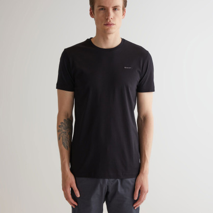 GANT Erkek Siyah Slim Fit Bisiklet Yaka T-shirt GANT Erkek Siyah Slim Fit Bisiklet Yaka T-shirt