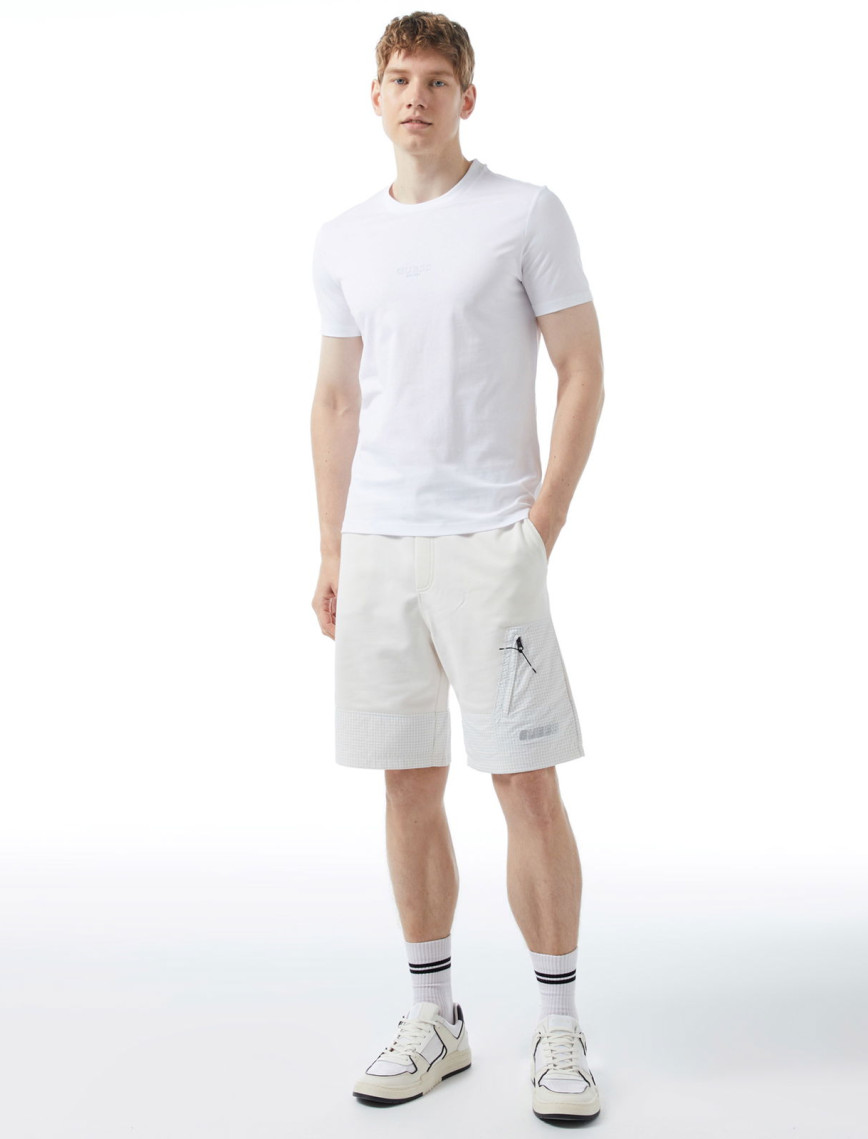 Guess Mid Organic Stream Jersey 180 Erkek Beyaz T-Shirt Guess Mid Organic Stream Jersey 180 Erkek Beyaz T-Shirt