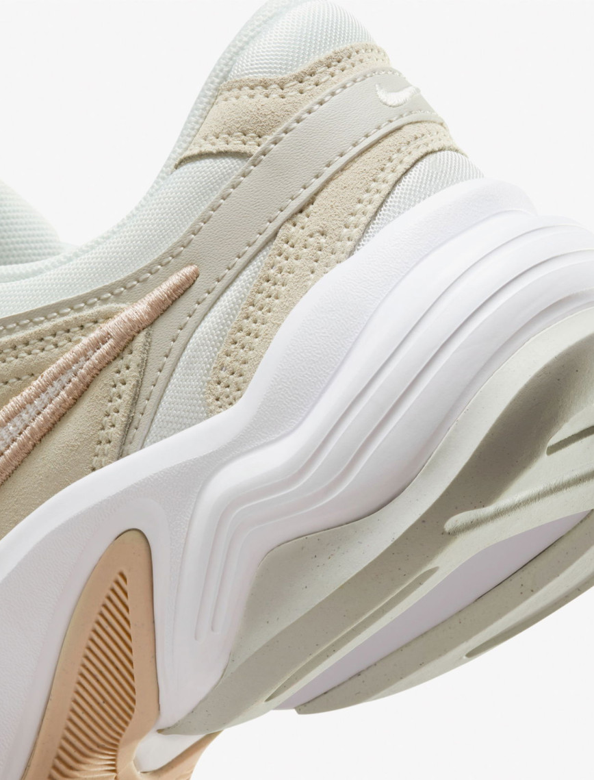 Nike AL8 Kadın Beyaz Spor Ayakkabı Nike AL8 Kadın Beyaz Spor Ayakkabı