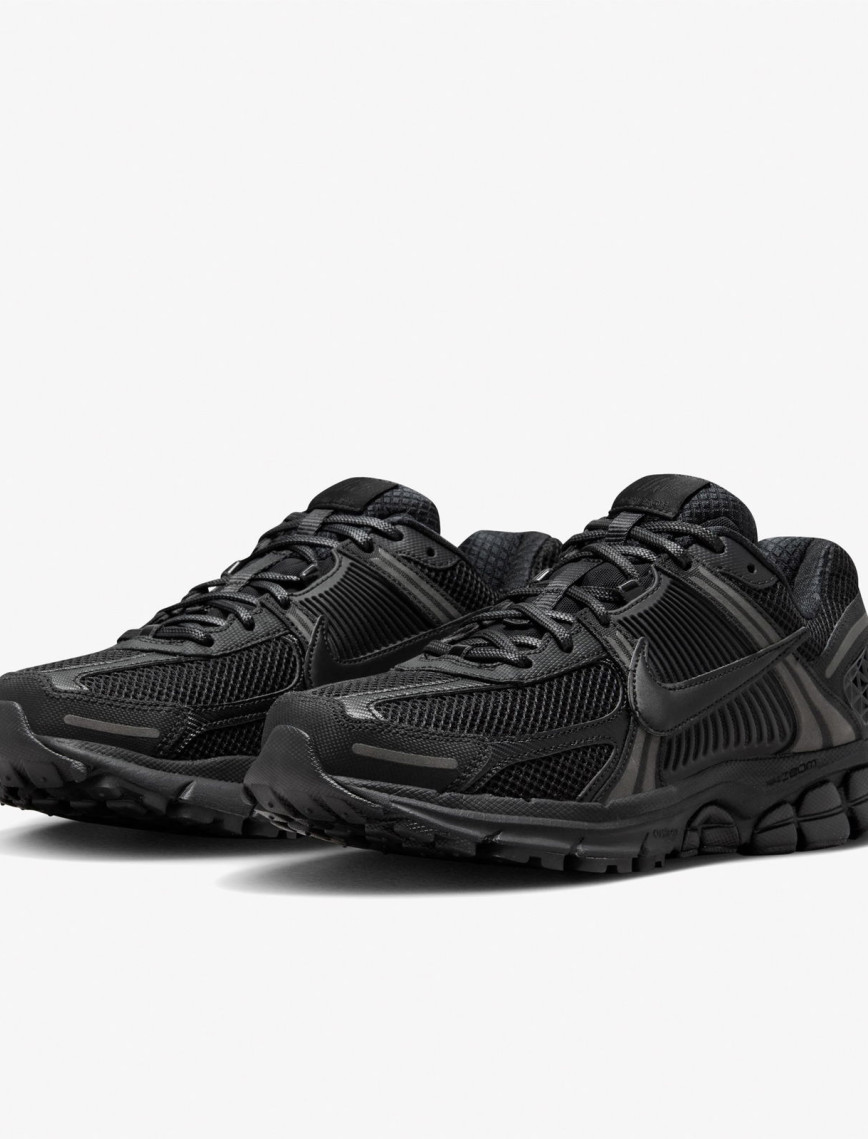 Nike Zoom Vomero 5 SP Erkek Siyah Spor Ayakkabı Nike Zoom Vomero 5 SP Erkek Siyah Spor Ayakkabı