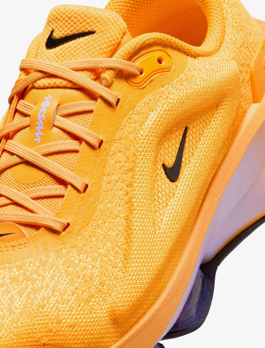 Nike Versair Kadın Turuncu Spor Ayakkabı Nike Versair Kadın Turuncu Spor Ayakkabı