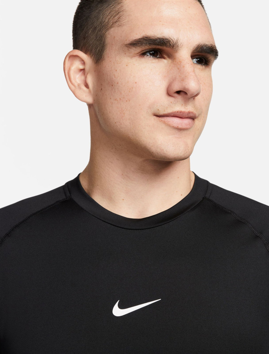 Nike Dri-Fit Form Erkek Siyah T-Shirt Nike Dri-Fit Form Erkek Siyah T-Shirt