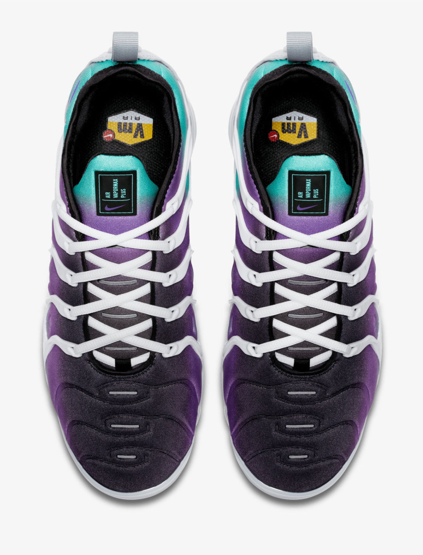 Nike Air VaporMax Plus Erkek Beyaz Spor Ayakkabı Nike Air VaporMax Plus Erkek Beyaz Spor Ayakkabı