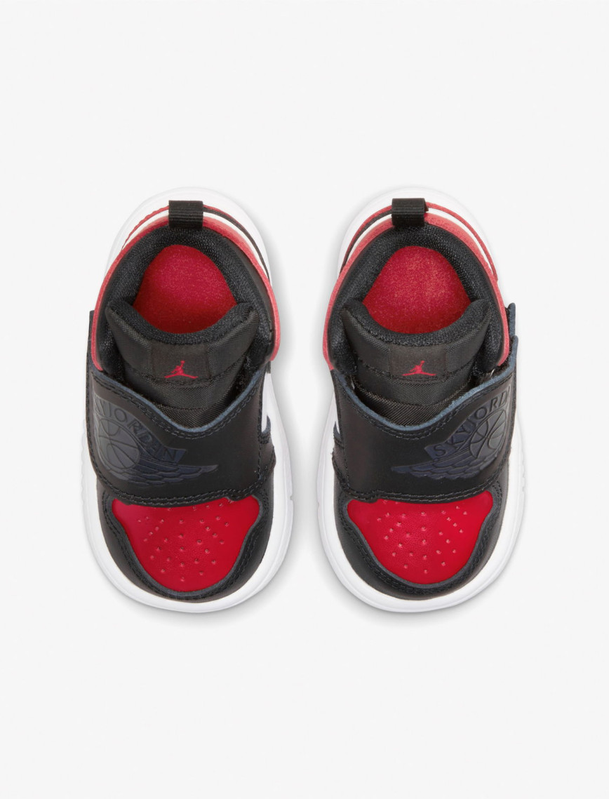 Jordan Sky Çocuk Siyah Spor Ayakkabı Jordan Sky Çocuk Siyah Spor Ayakkabı