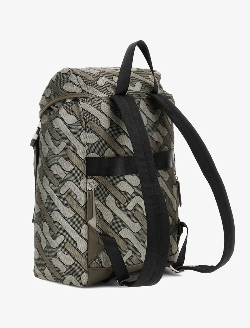 Guess Roma Flap Erkek Yeşil Sırt Çantası Guess Roma Flap Erkek Yeşil Sırt Çantası