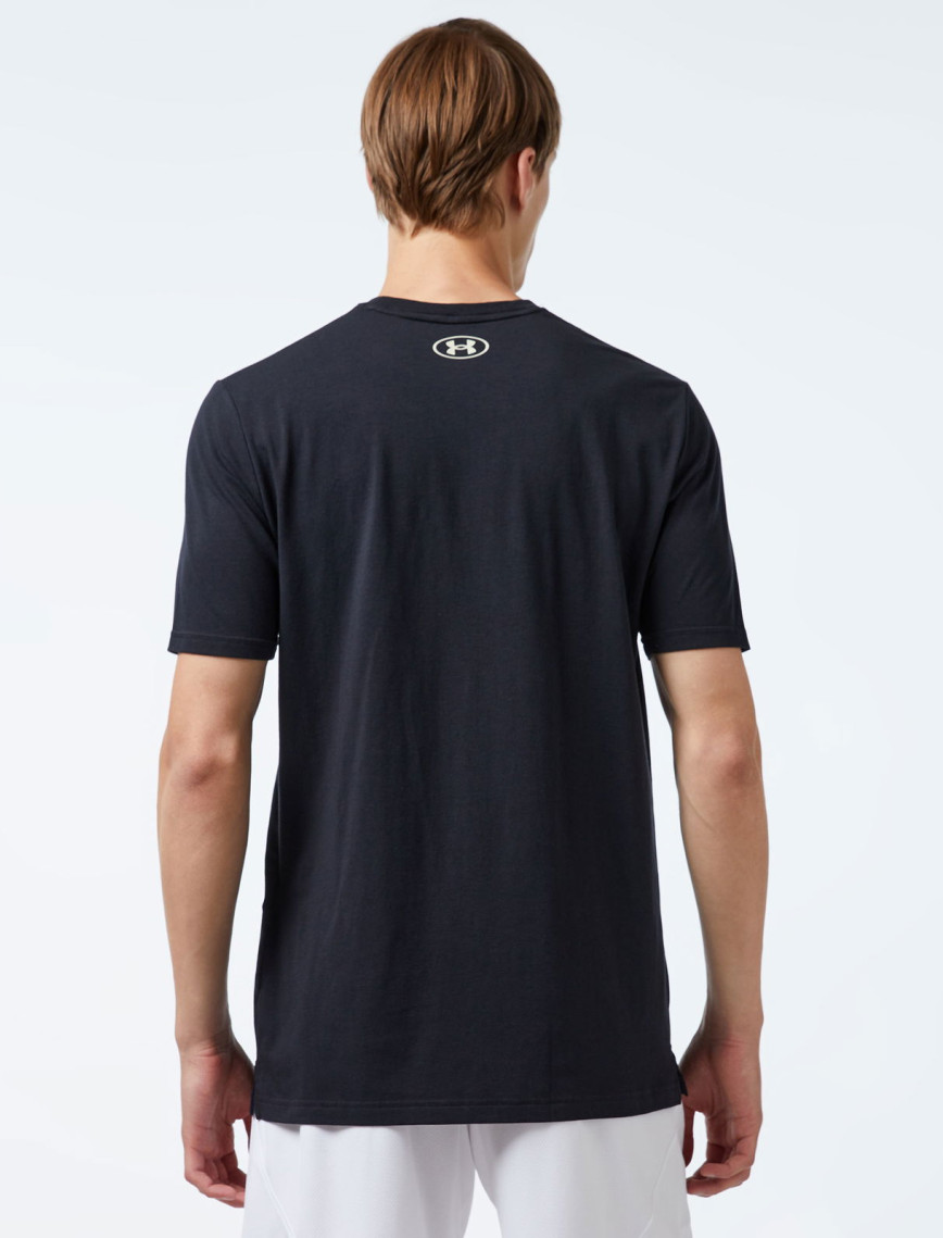 Under Armour Pjt Rck Eagle Graphic Ss Erkek Siyah T-Shirt Under Armour Pjt Rck Eagle Graphic Ss Erkek Siyah T-Shirt