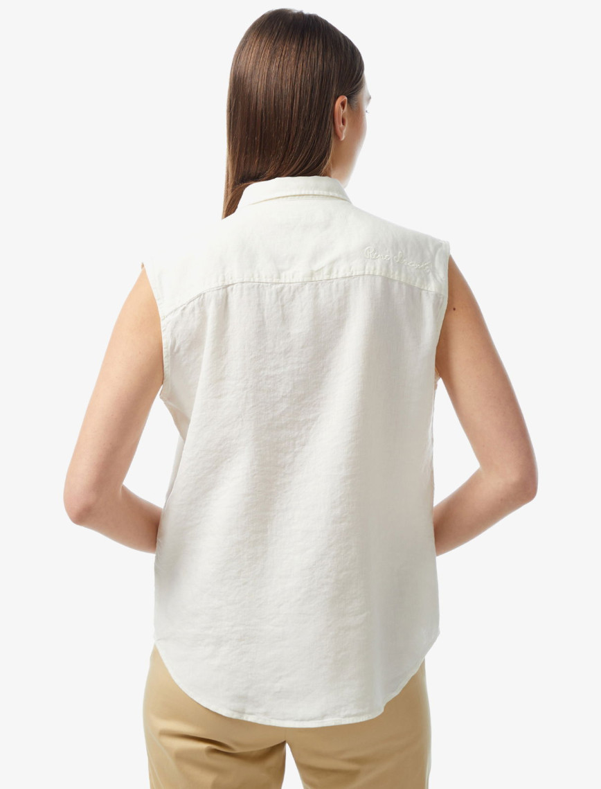 Lacoste Kadın Kolsuz Krem Gömlek Lacoste Kadın Kolsuz Krem Gömlek