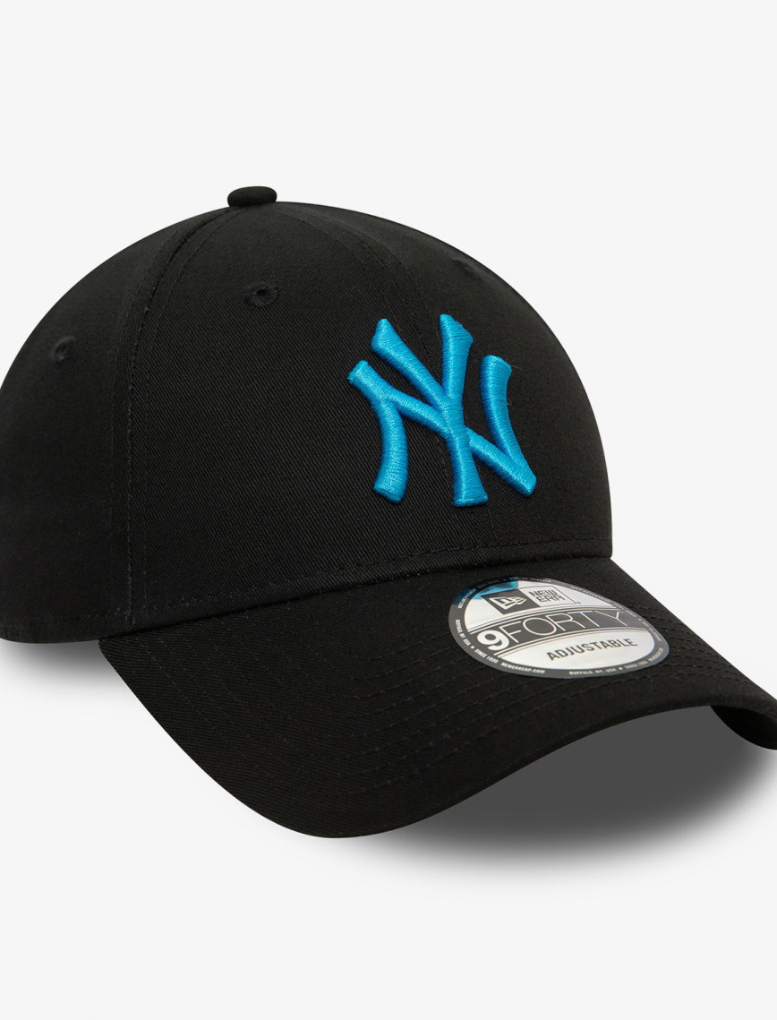 New Era League Ess 9Forty Neyyan Blkswb Unisex Siyah Şapka New Era League Ess 9Forty Neyyan Blkswb Unisex Siyah Şapka