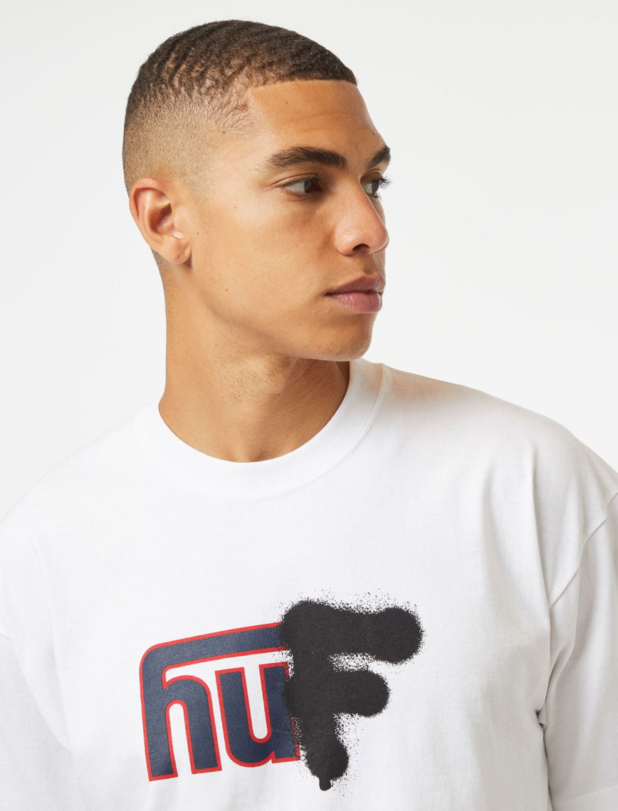 HUF Upside Downtown S/S Erkek Beyaz T-Shirt HUF Upside Downtown S/S Erkek Beyaz T-Shirt