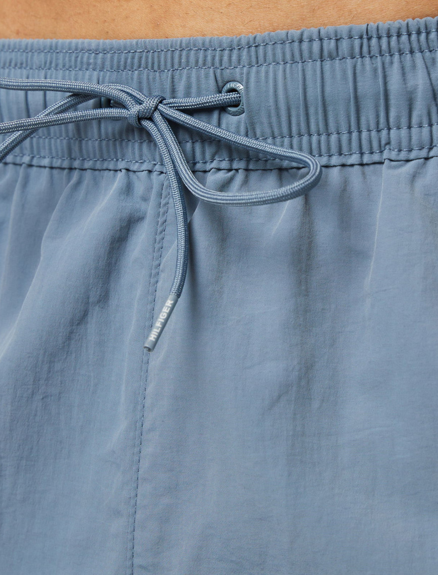 Tommy Hilfiger Sf Medium Drawstring Erkek Mavi Deniz Şortu Tommy Hilfiger Sf Medium Drawstring Erkek Mavi Deniz Şortu