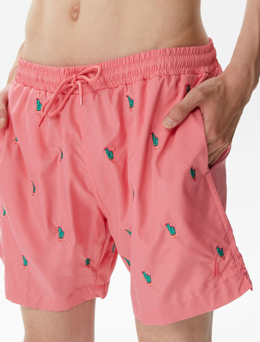 Nautica Erkek Pembe Desenli Deniz Şortu