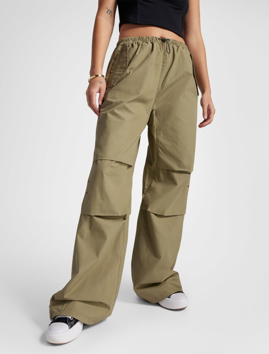 Converse Kadın Haki Paraşüt Pantolon Converse Kadın Haki Paraşüt Pantolon