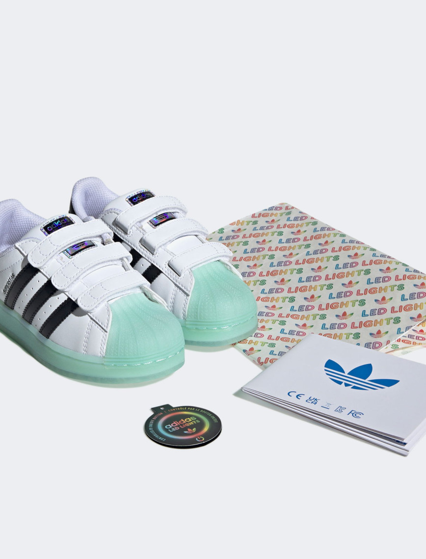adidas Superstar LED Light Çocuk Işıklı Beyaz Ayakkabı adidas Superstar LED Light Çocuk Işıklı Beyaz Ayakkabı