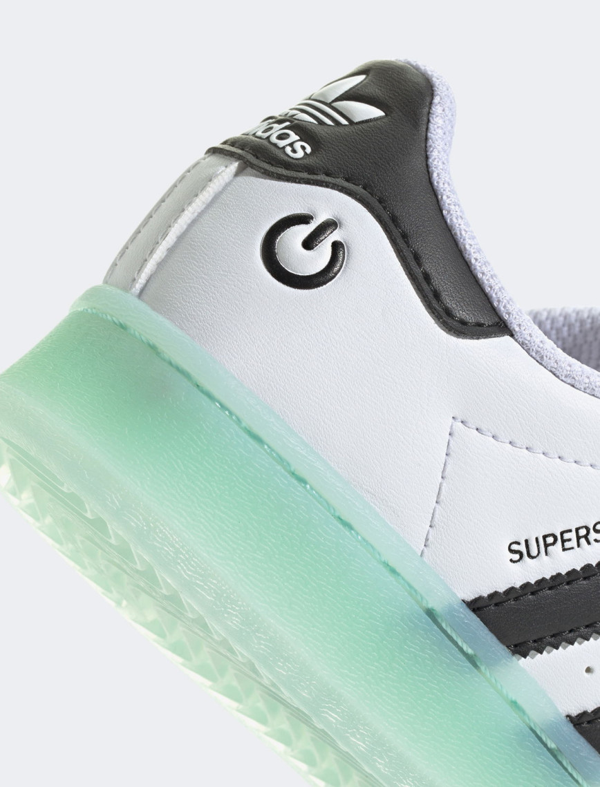 adidas Superstar LED Light Çocuk Işıklı Beyaz Ayakkabı adidas Superstar LED Light Çocuk Işıklı Beyaz Ayakkabı
