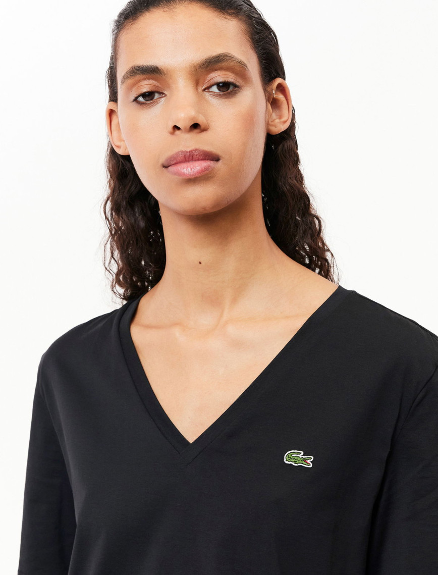 Lacoste Kadın Relaxed Fit V Yaka Siyah T-Shirt Lacoste Kadın Relaxed Fit V Yaka Siyah T-Shirt