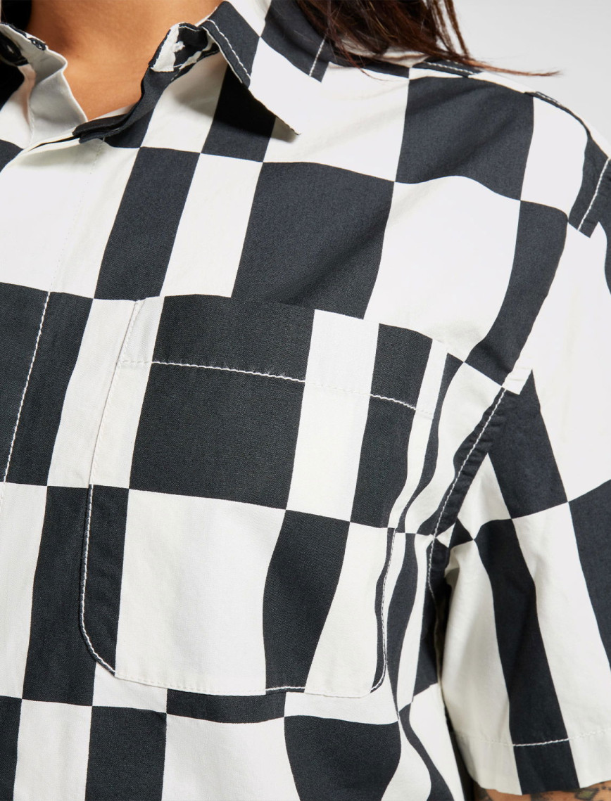 Converse Desenli Kadın Siyah Gömlek Converse Desenli Kadın Siyah Gömlek