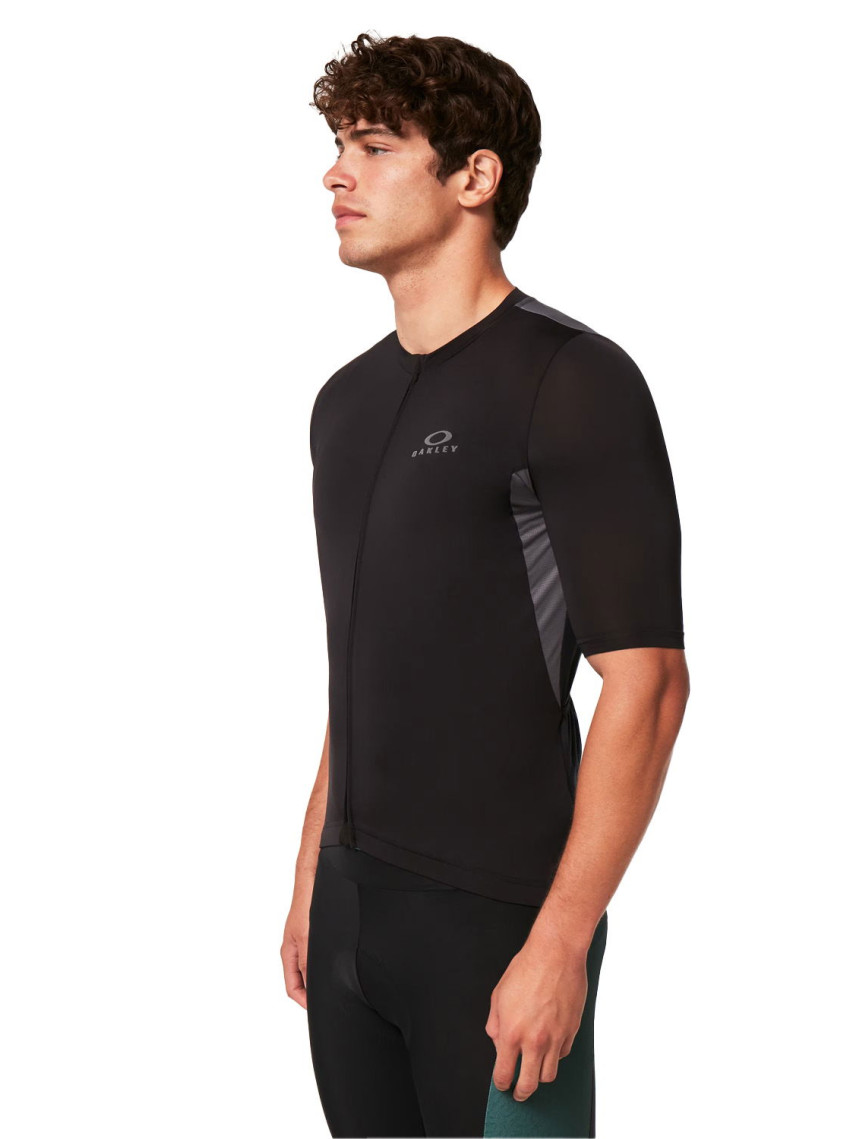 Oakley Endurance Mix Jersey Erkek Siyah Tişört Oakley Endurance Mix Jersey Erkek Siyah Tişört