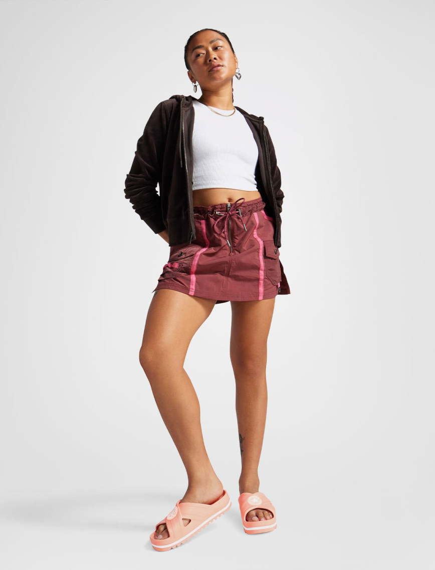 Converse Chuck Taylor All Star Lounge Sandal Lite CX Kadın Pembe Terlik Converse Chuck Taylor All Star Lounge Sandal Lite CX Kadın Pembe Terlik