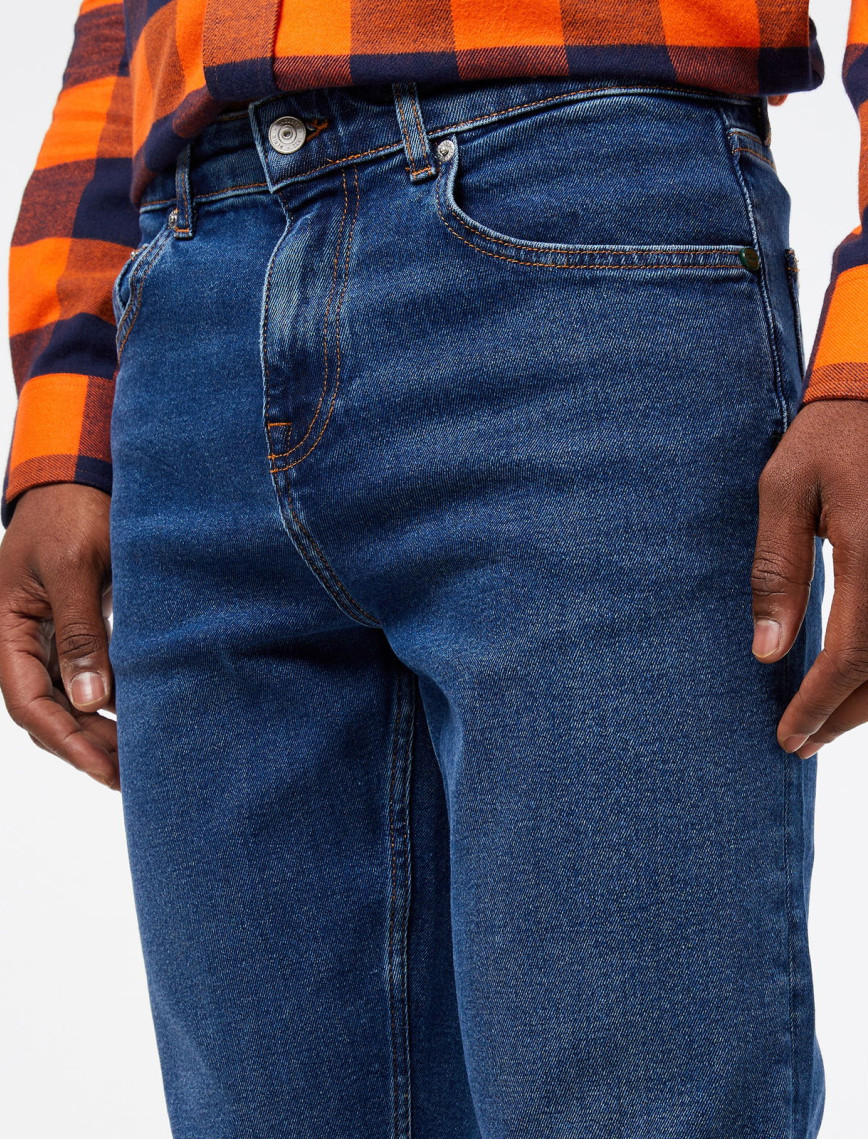 Lacoste Erkek Regular Fit Koyu Mavi Jean Pantolon Lacoste Erkek Regular Fit Koyu Mavi Jean Pantolon