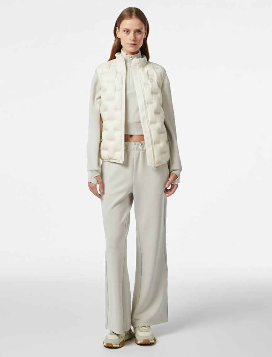 Lacoste Kadın Kapitone Regular Fit Kapüşonlu Beyaz Yelek Lacoste Kadın Kapitone Regular Fit Kapüşonlu Beyaz Yelek