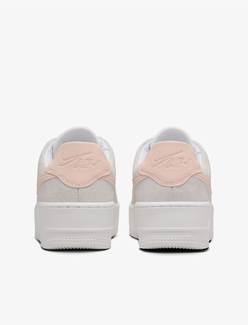 Nike Air Force 1 Sage Low Kadın Krem Rengi Spor Ayakkabı Nike Air Force 1 Sage Low Kadın Krem Rengi Spor Ayakkabı