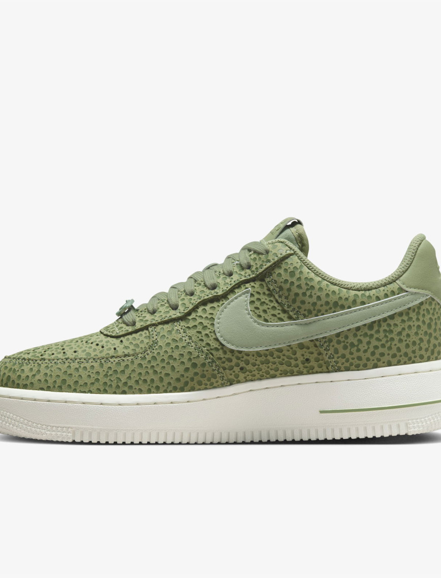 Nike Air Force 1 '07 Premium Kadın Yeşil Spor Ayakkabı Nike Air Force 1 '07 Premium Kadın Yeşil Spor Ayakkabı