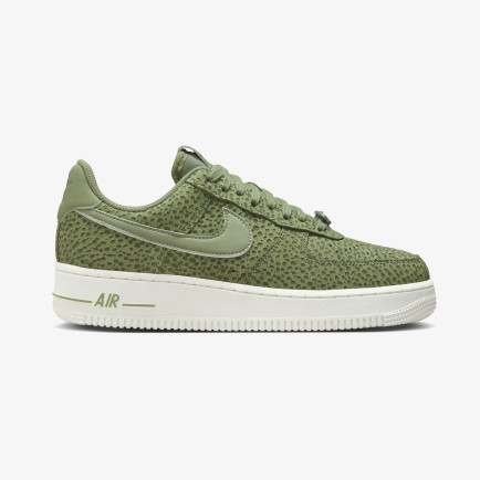 Nike Air Force 1 '07 Premium Kadın Yeşil Spor Ayakkabı Nike Air Force 1 '07 Premium Kadın Yeşil Spor Ayakkabı