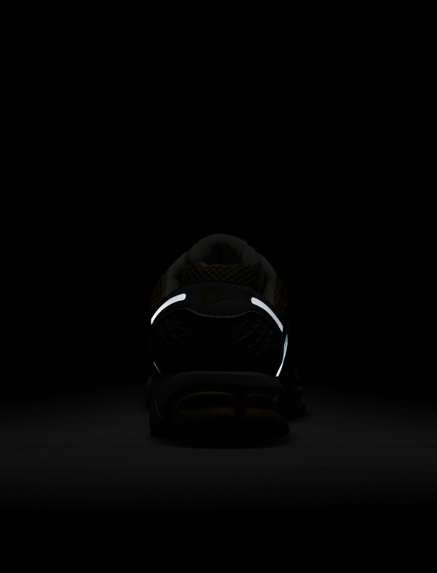 Nike Zoom Vomero 5 Kadın Sarı Spor Ayakkabı Nike Zoom Vomero 5 Kadın Sarı Spor Ayakkabı