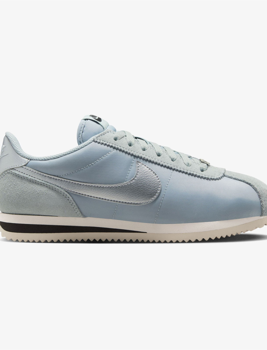 Nike Cortez Kadın Mavi Spor Ayakkabı Nike Cortez Kadın Mavi Spor Ayakkabı