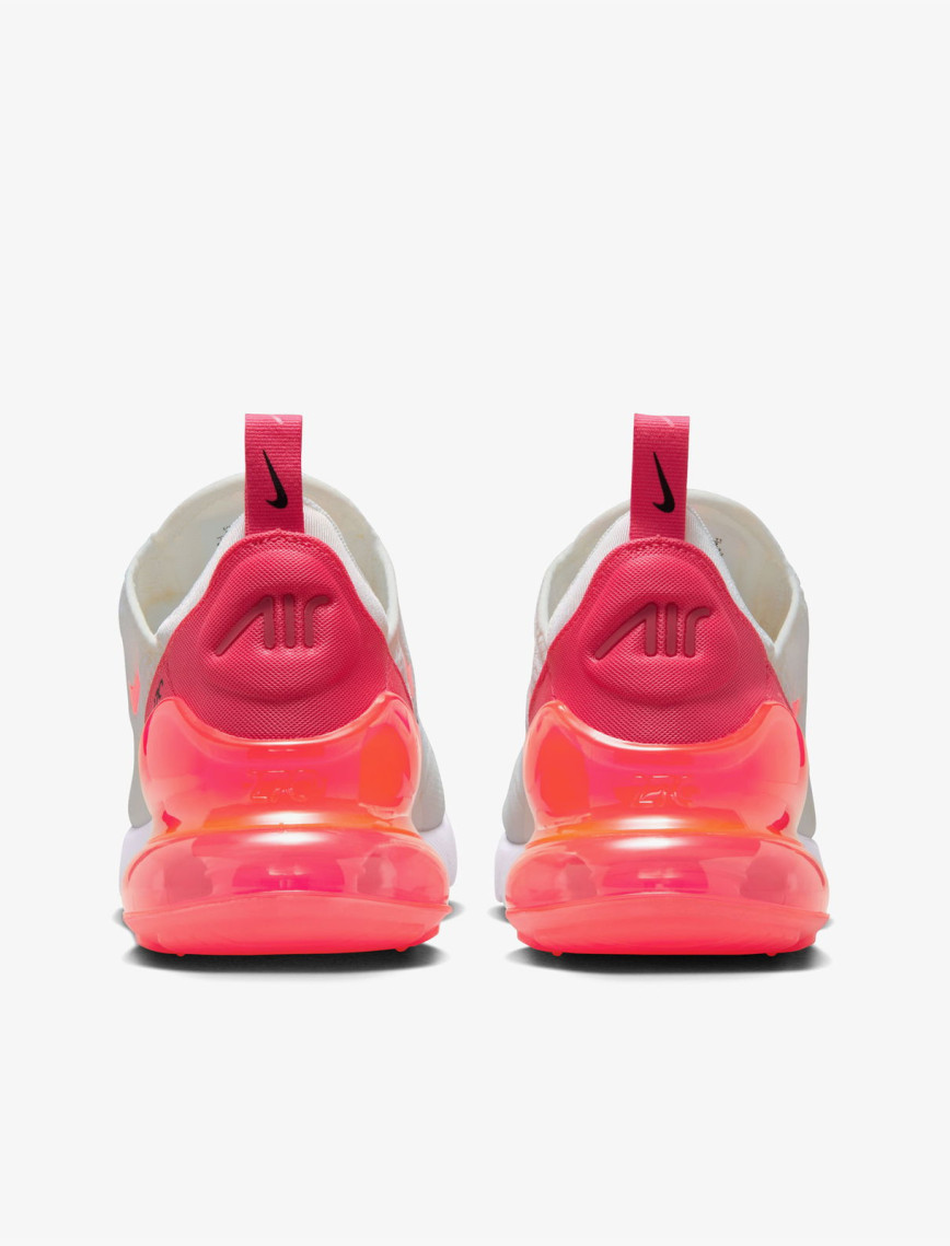 Nike Air Max 270 Kadın Krem Rengi Spor Ayakkabı Nike Air Max 270 Kadın Krem Rengi Spor Ayakkabı