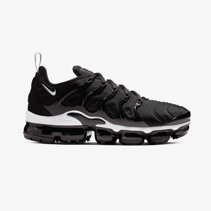 Nike Air VaporMax Plus Erkek Siyah Spor Ayakkabı Nike Air VaporMax Plus Erkek Siyah Spor Ayakkabı
